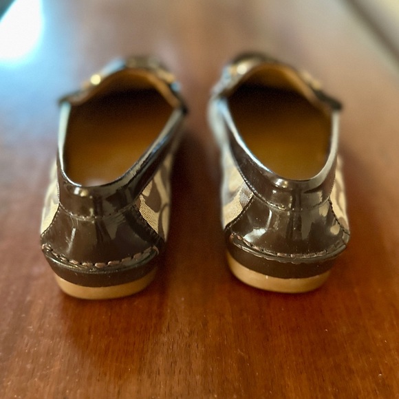 Coach Fortunata Signature Canvas Loafers with Patent Leather Brown Trim Women’s - Picture 4 of 8